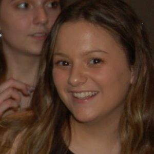 Meet your Posher, Danielle